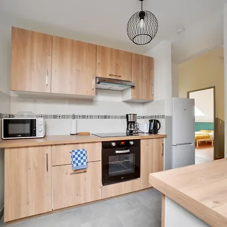 Chic And Spacious Apart With Parking * Pierrefitte-sur-Seine